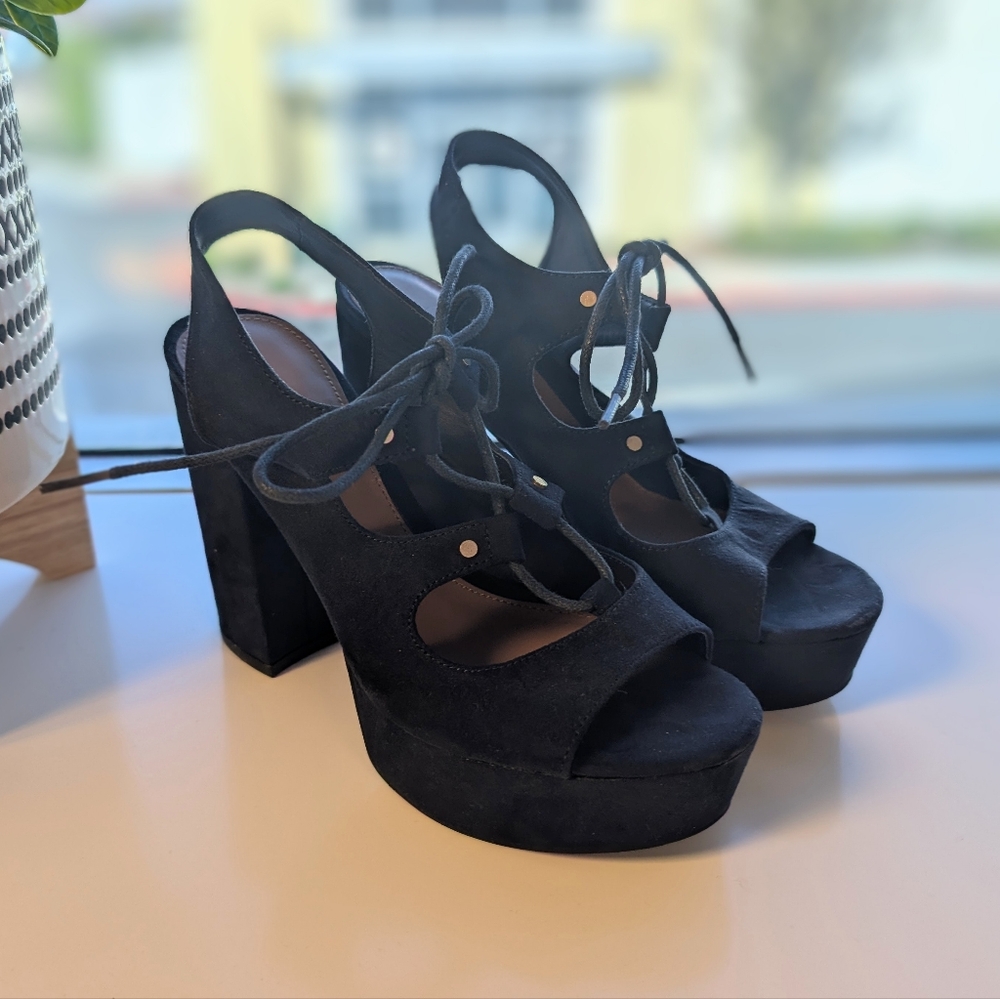 Indigo Rd Navy Lace-Up Platforms - Picture 4 of 8
